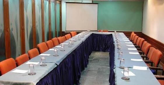 Hotel Executive Lucknow Exterior photo